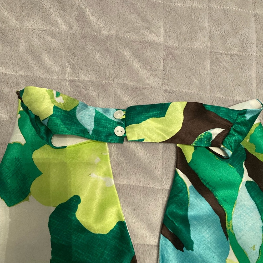 Halter Top - Picture 8 of 12